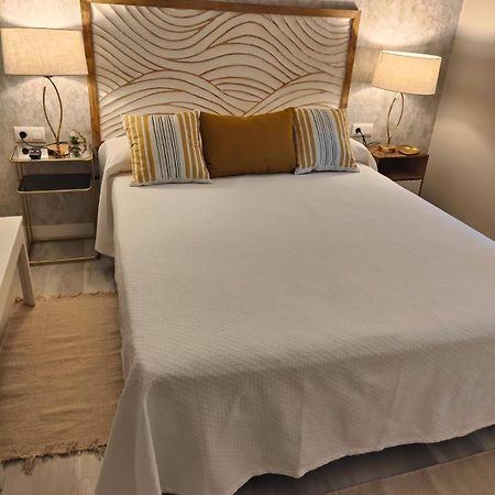 Apartamento Reformado Parking Gratis Santa Justa Sevilla Eksteriør billede