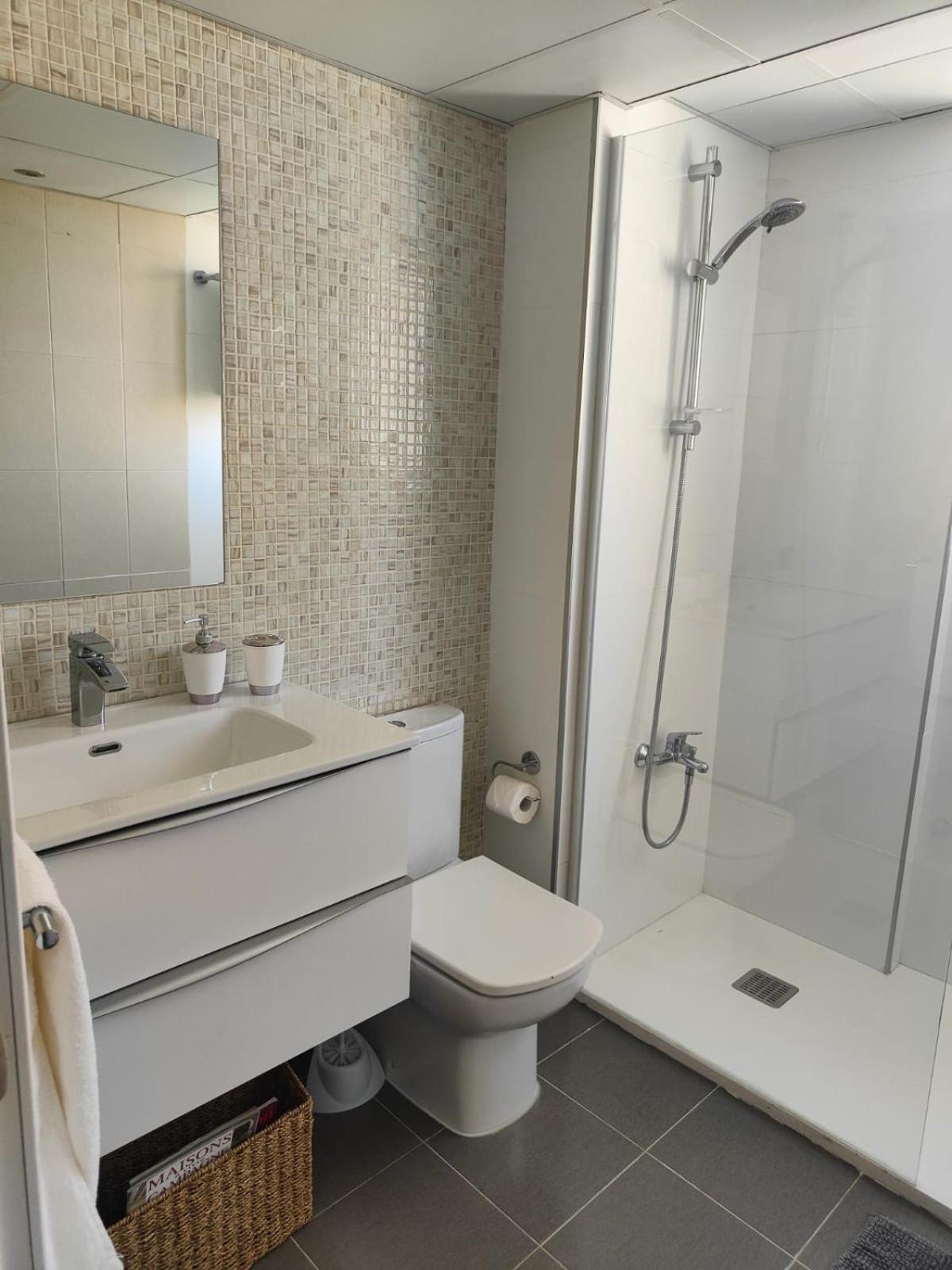 Apartamento Reformado Parking Gratis Santa Justa Sevilla Eksteriør billede